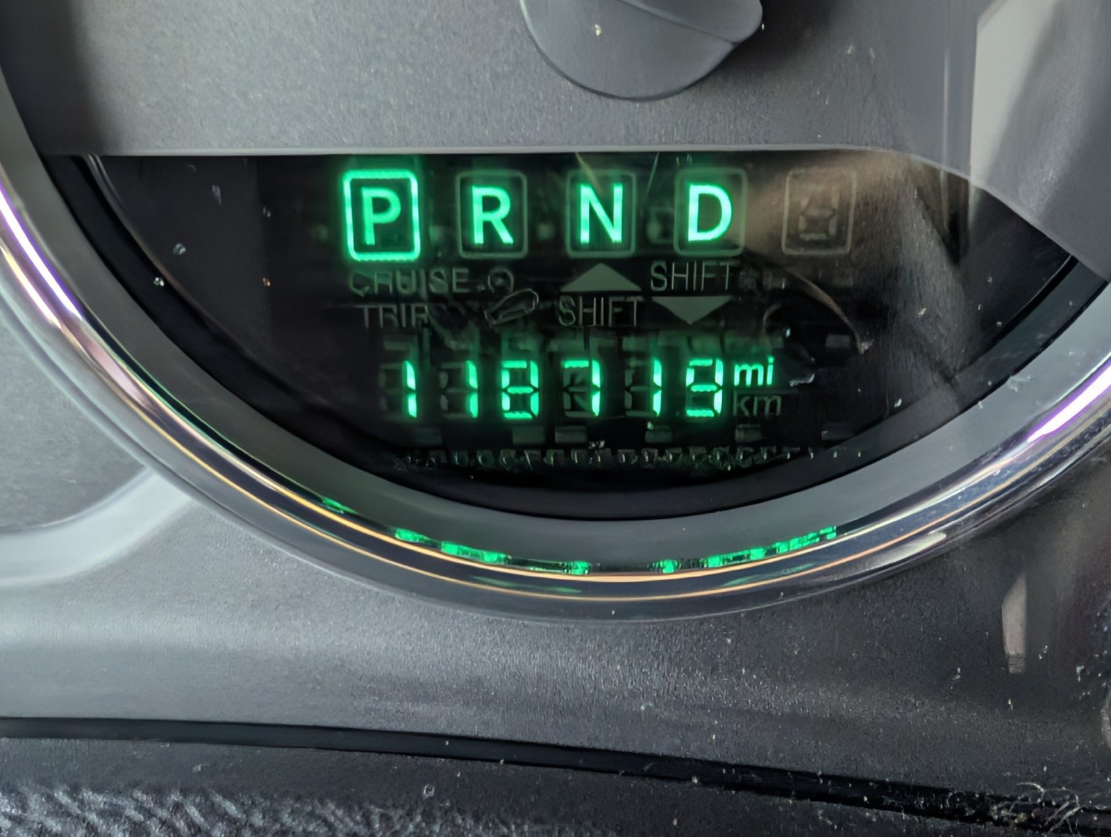 Used 2015 Jeep Wrangler Unlimited Sahara w/ Connectivity Group AWD/4WD image 16
