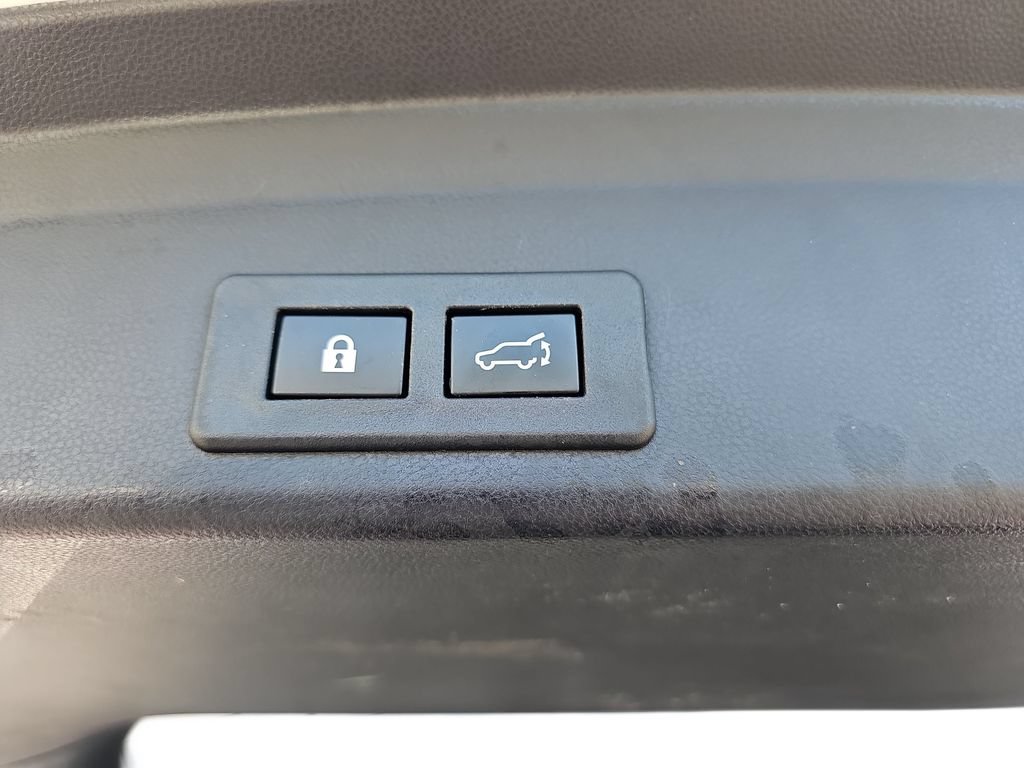 Used 2022 Subaru Ascent Limited w/ Technology Package AWD/4WD image 34