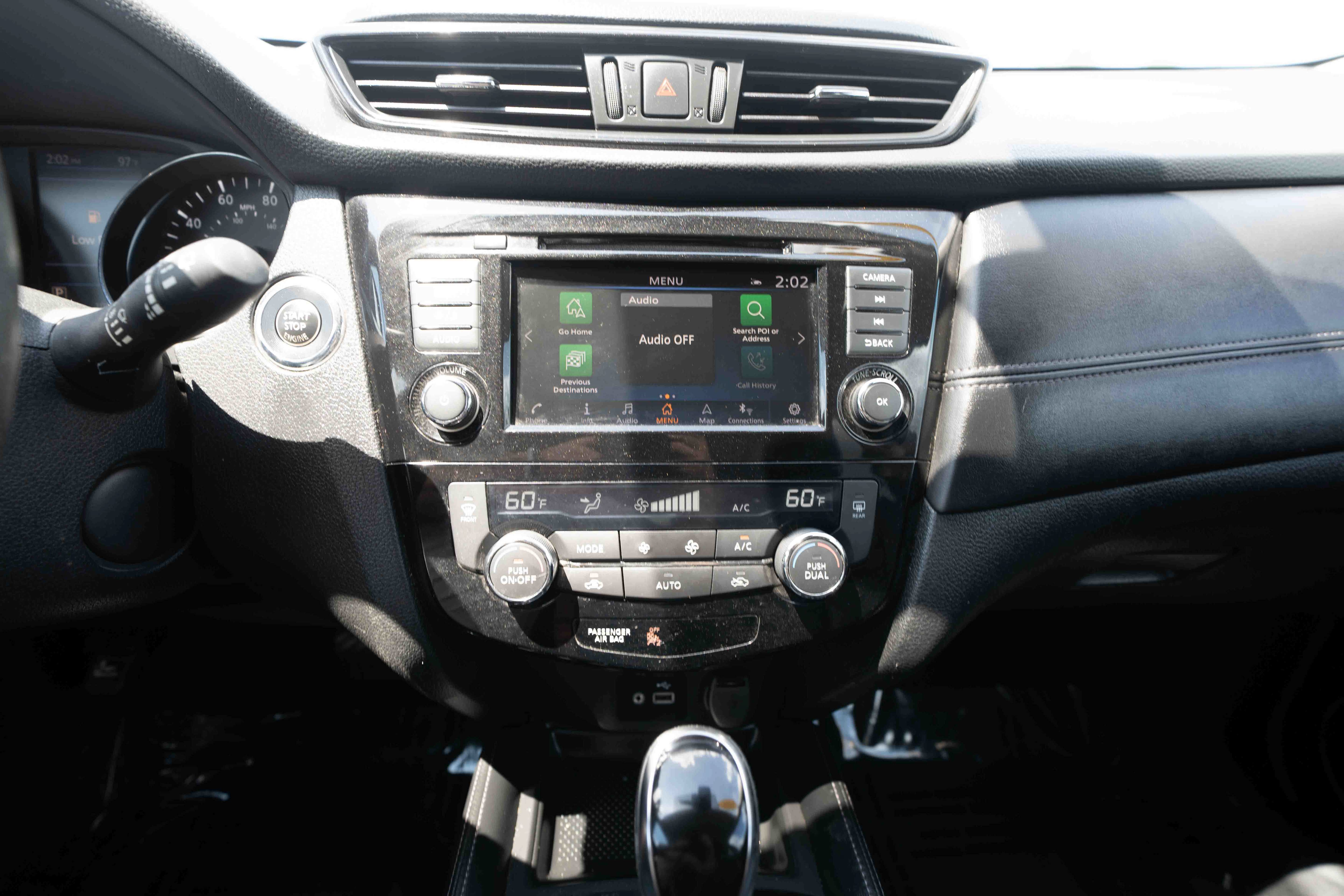 Used 2018 Nissan Rogue SL AWD/4WD image 17