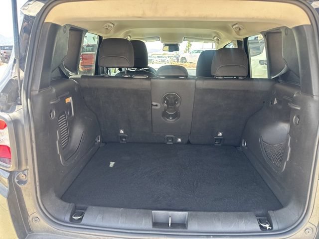 Certified 2020 Jeep Renegade Altitude AWD/4WD image 5