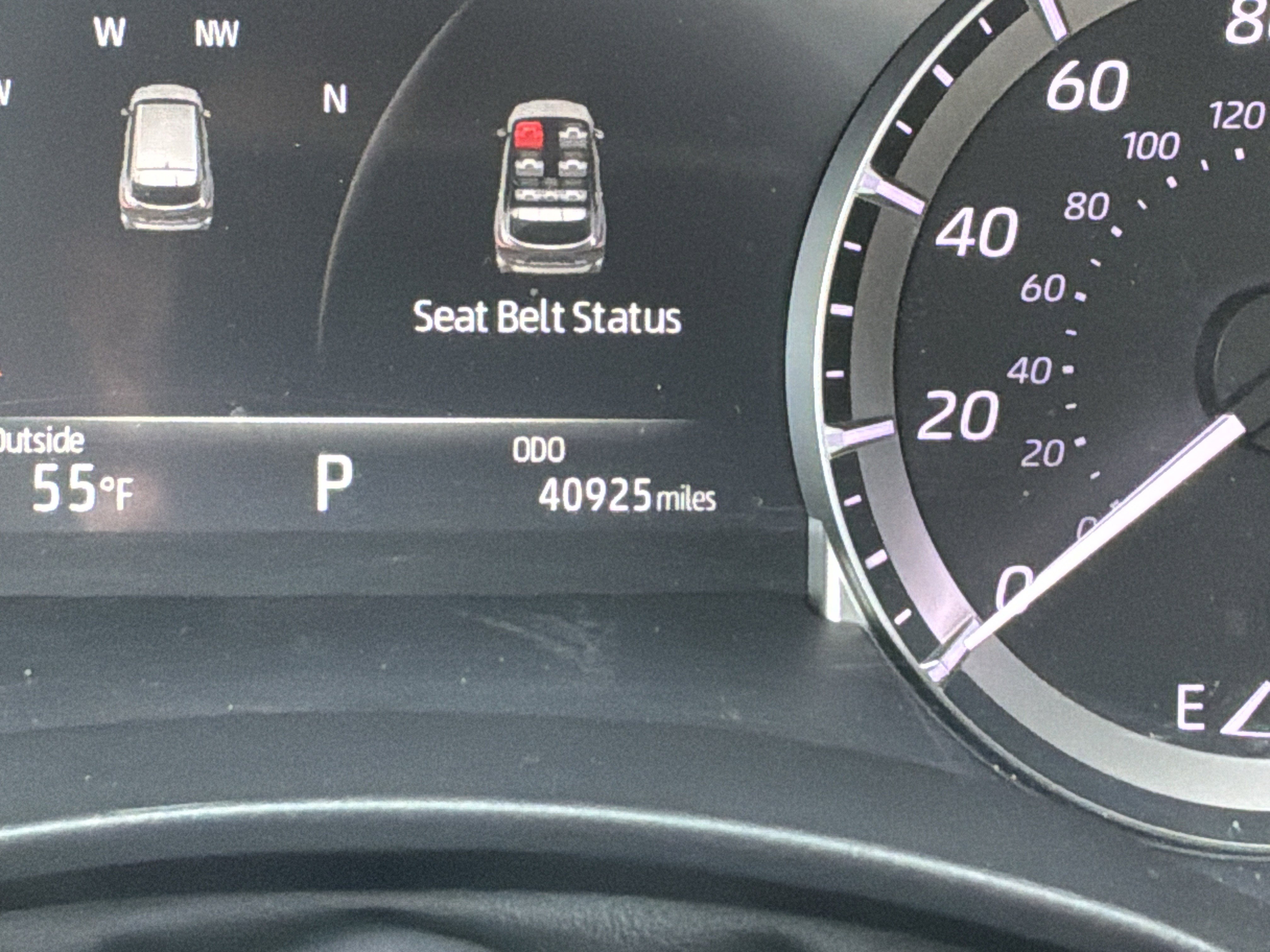 Used 2023 Toyota Highlander XLE image 22