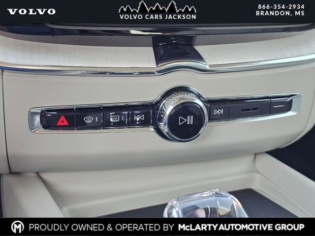 New 2026 Volvo XC60 B5 Ultra w/ Protection Package Premier image 21