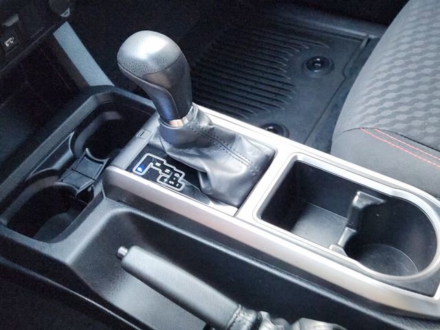Used 2023 Toyota Tacoma SR5 w/ SR5 Appearance Package image 18