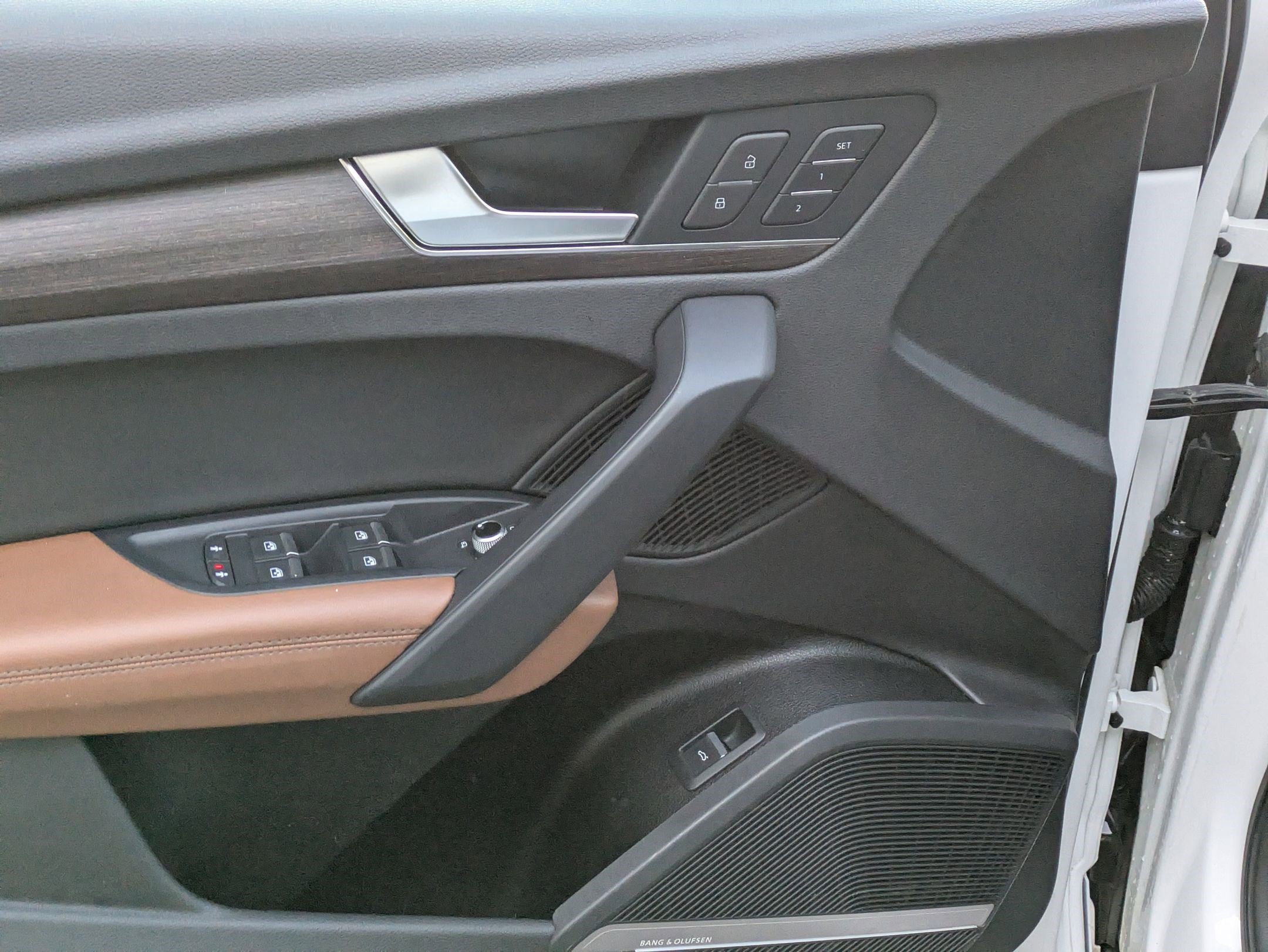 Used 2021 Audi Q5 Prestige w/ Prestige Package image 13