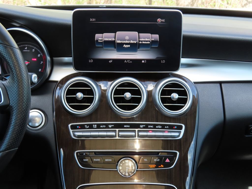 Used 2017 Mercedes-Benz C 300 4MATIC Sedan image 18
