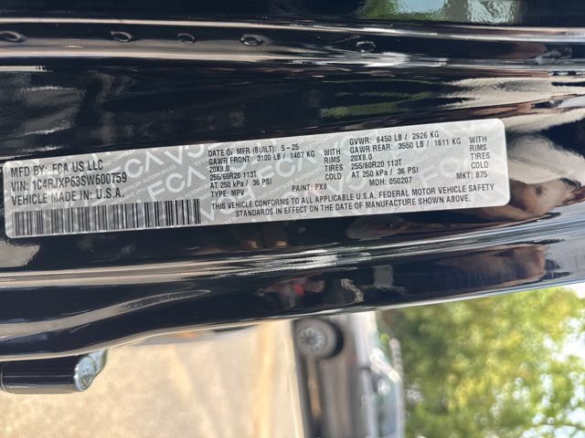 Certified 2025 Jeep Wrangler Unlimited Sahara w/ Safety Group AWD/4WD image 27