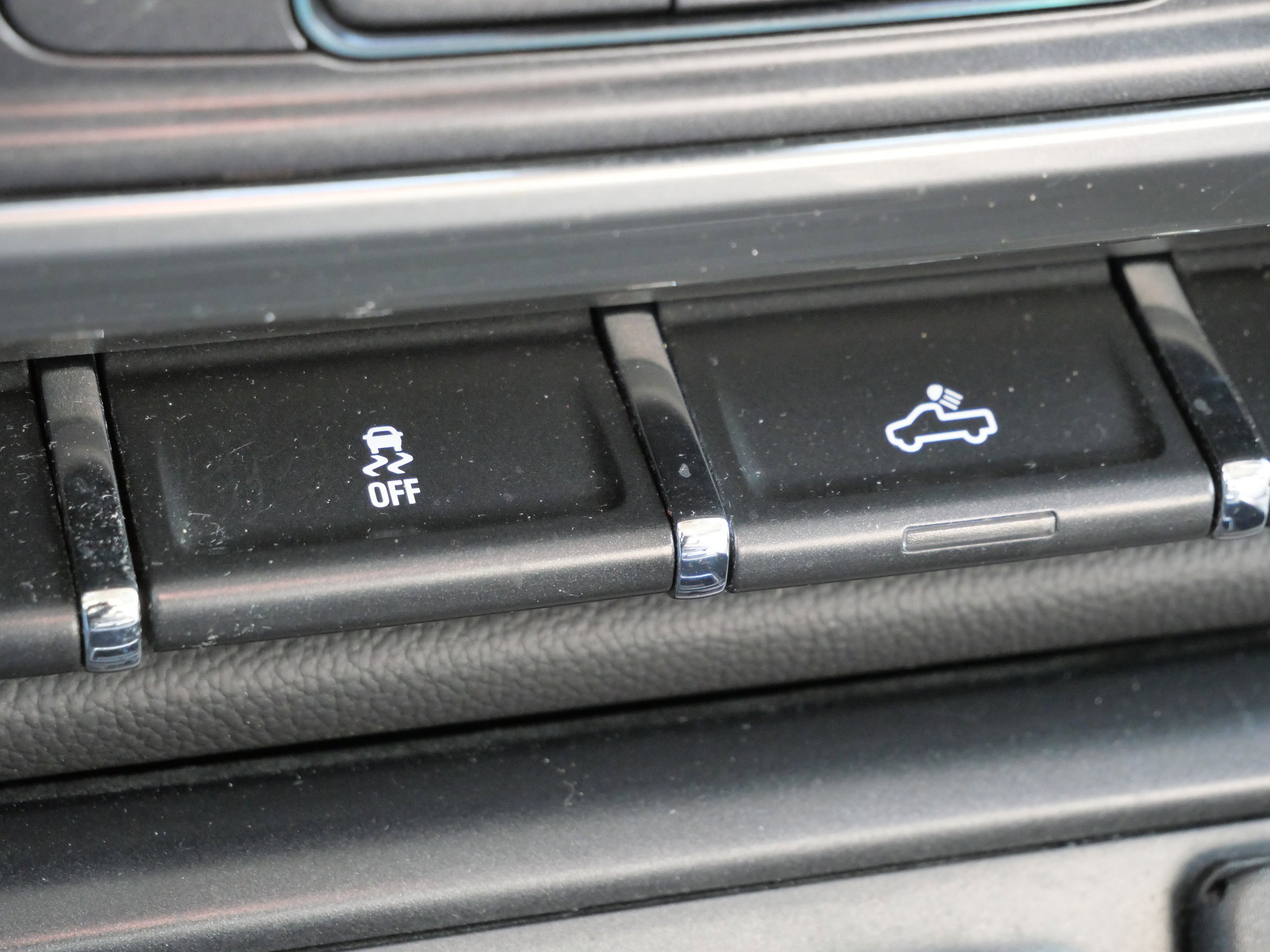 Used 2016 Chevrolet Silverado 1500 LT w/ All Star Edition image 29