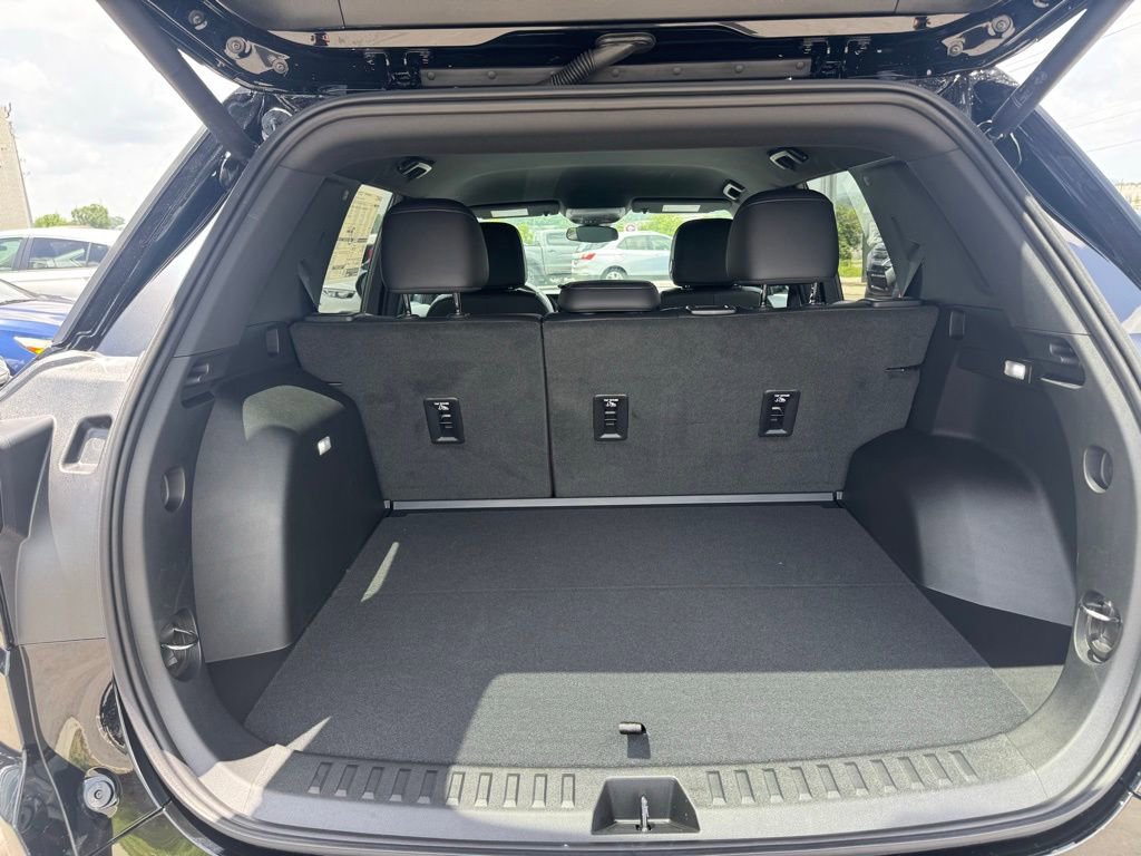 New 2026 GMC Terrain AT4 image 37