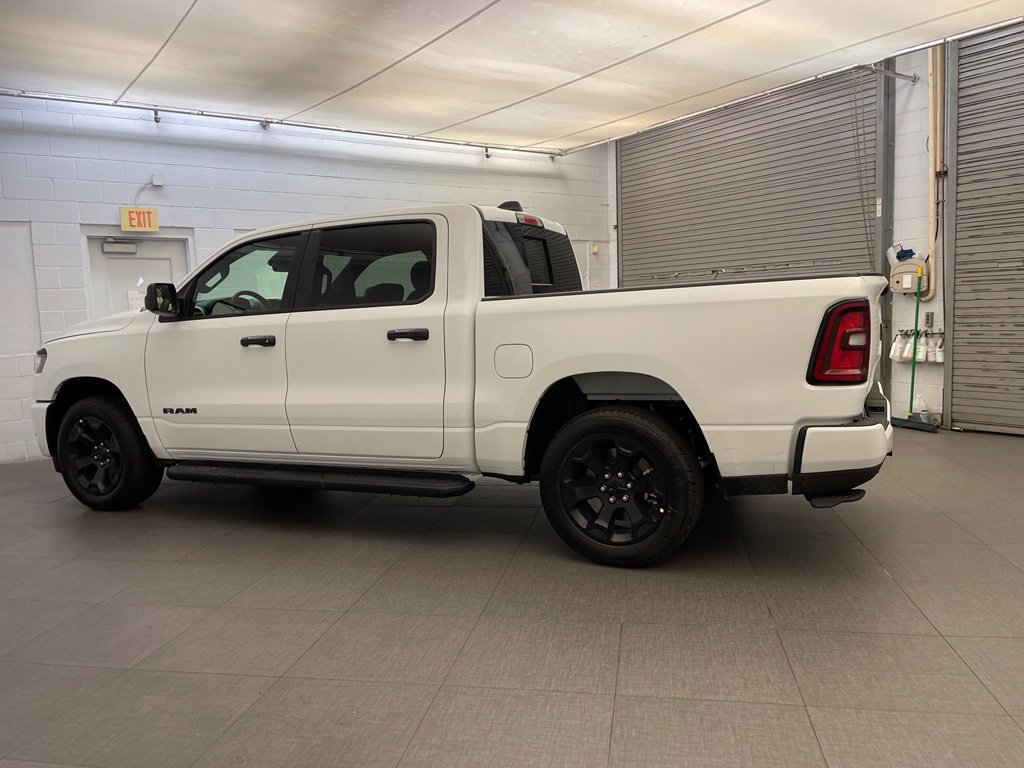 New 2026 RAM 1500 Express AWD/4WD image 6
