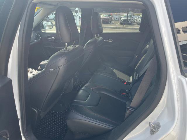Used 2022 Jeep Cherokee Trailhawk w/ Comfort/Convenience Group image 7