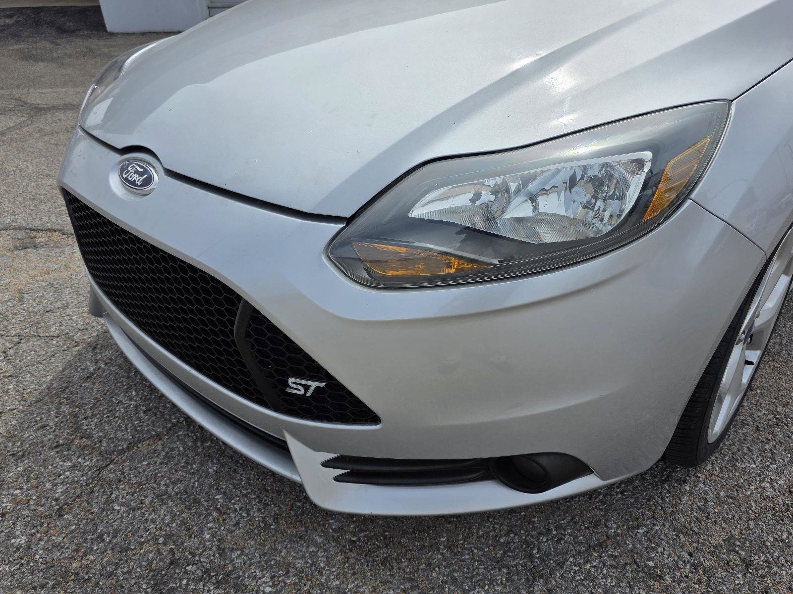 Used 2013 Ford Focus ST image 40