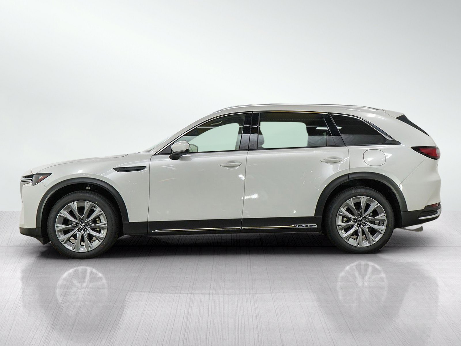 Certified 2024 MAZDA CX-90 3.3 Turbo w/ Premium Plus Pkg AWD/4WD image 2