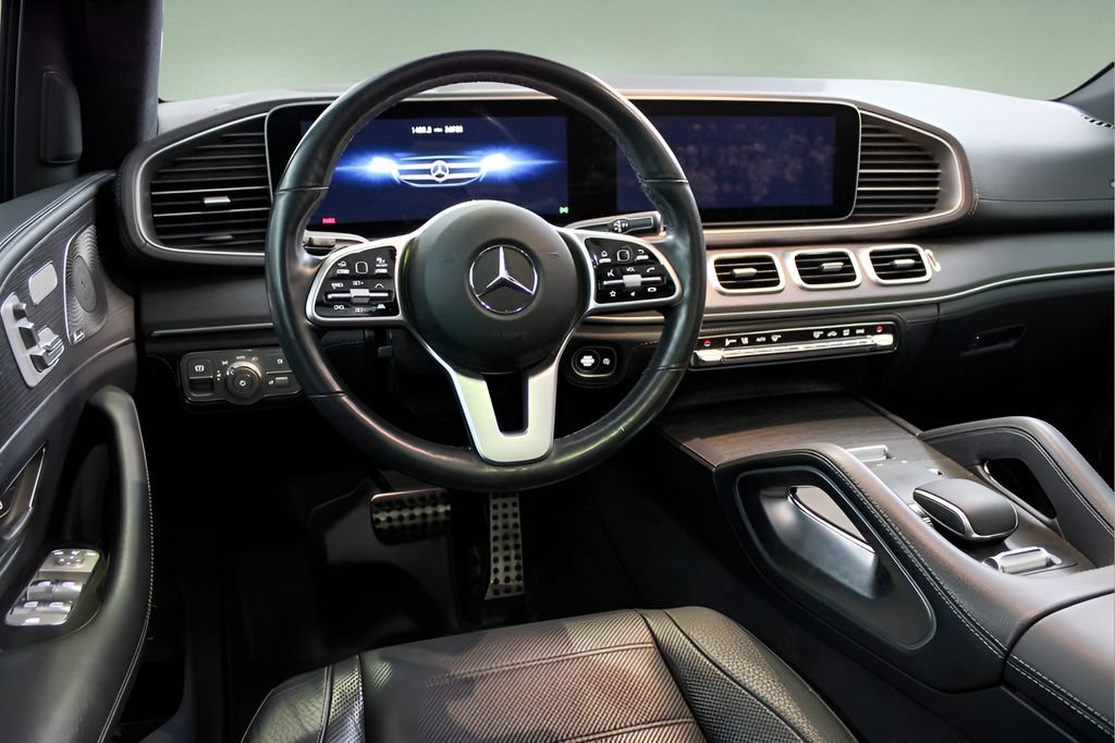 Used 2021 Mercedes-Benz GLS 580 4MATIC image 21
