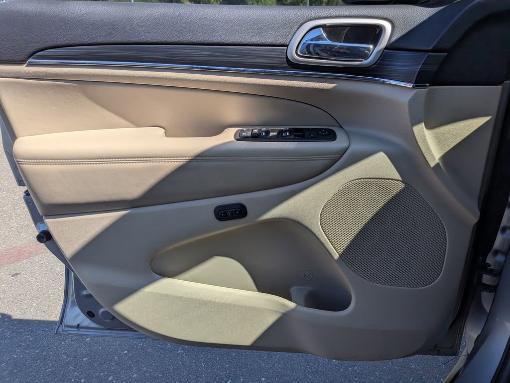 Certified 2021 Jeep Grand Cherokee Limited image 22