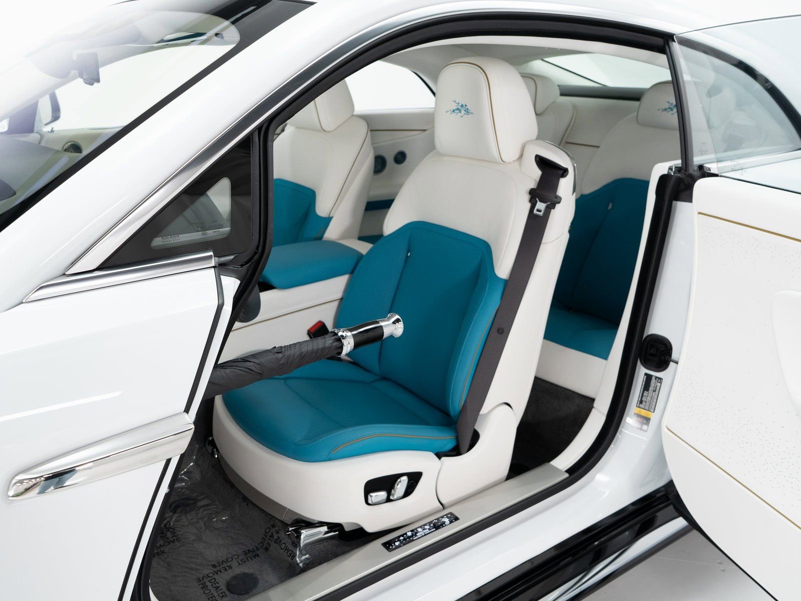 New 2026 Rolls-Royce Spectre Inspired By Primavera image 21