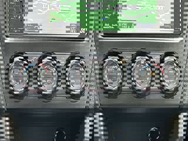 Used 2015 Subaru Forester 2.5i Touring w/ Eyesight & Navigation System image 15