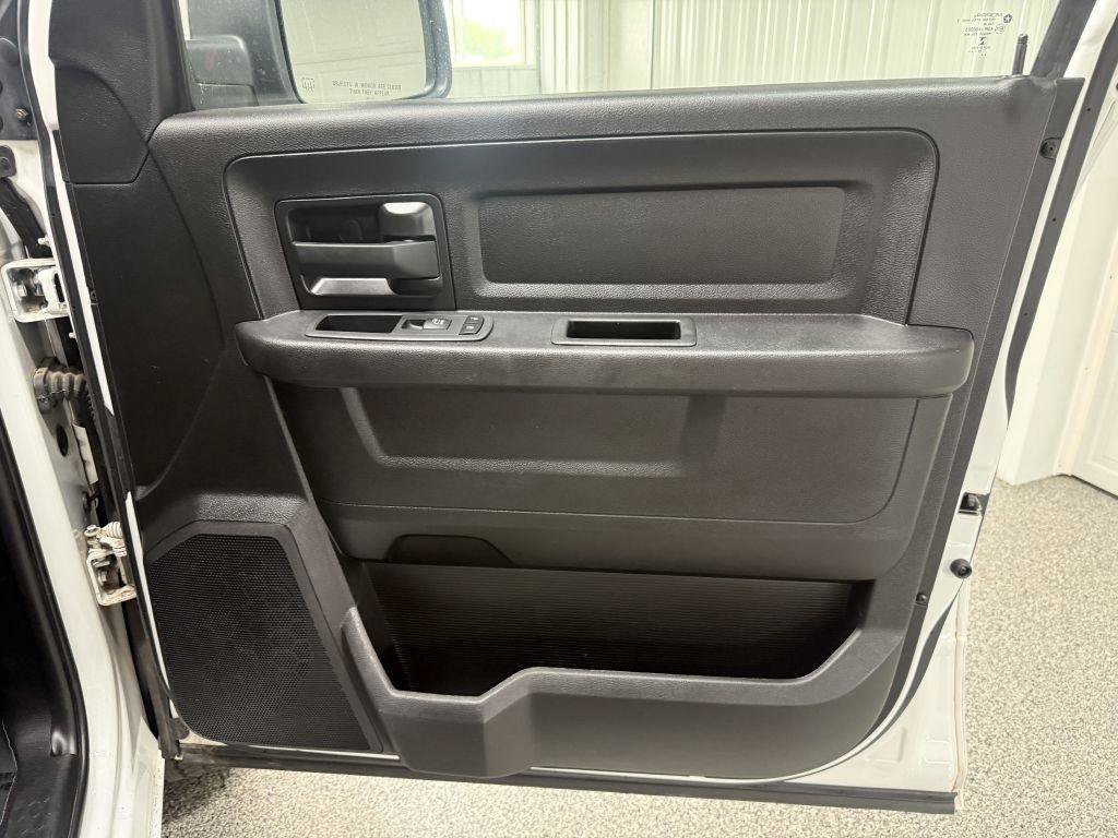 Used 2019 RAM 1500 Tradesman w/ Chrome Plus Package AWD/4WD image 37