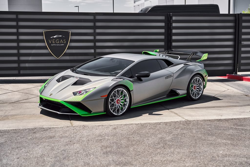 Used 2023 Lamborghini Huracan STO RWD image 5