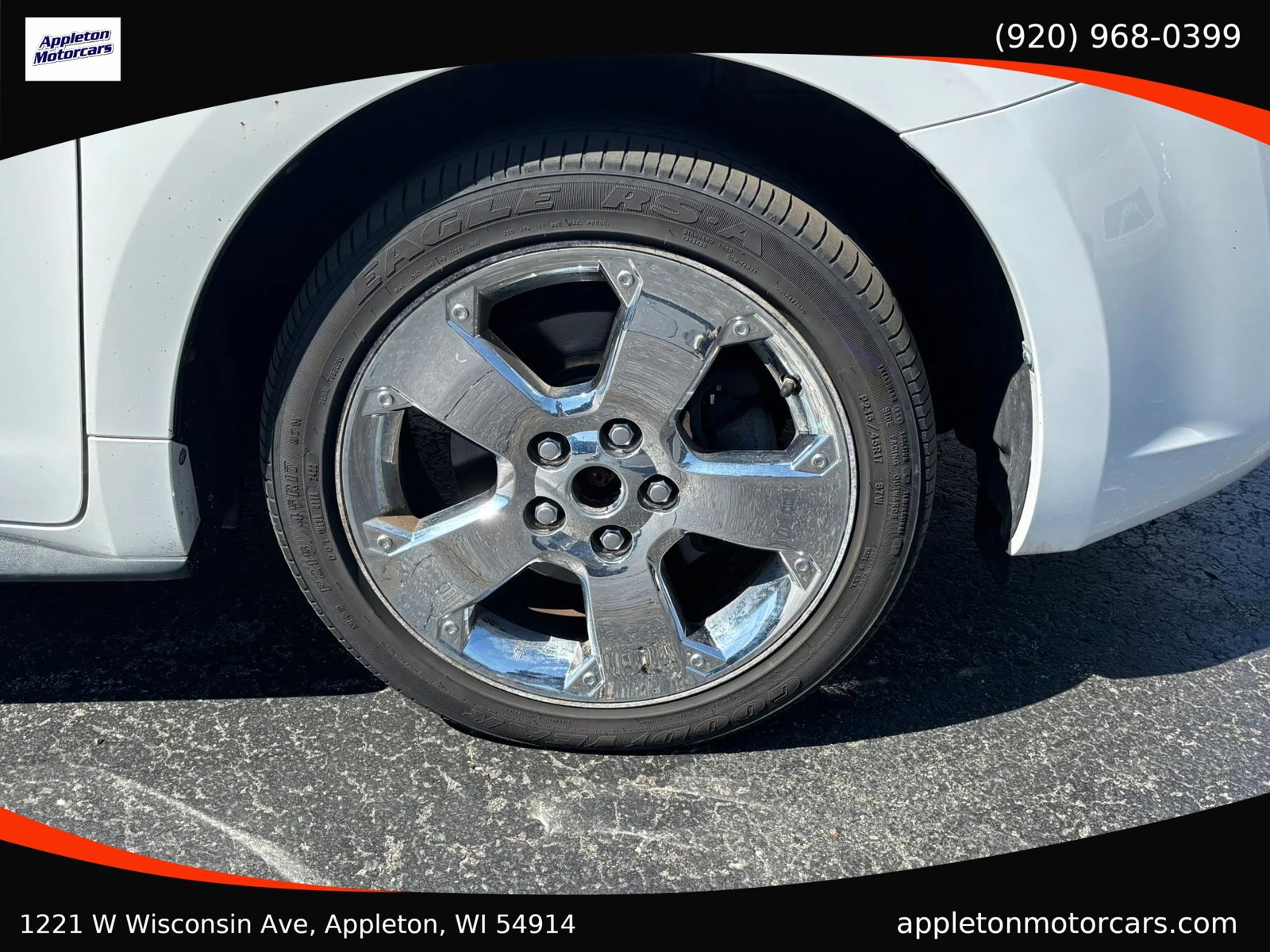 Used 2009 Pontiac Vibe w/ Preferred Package FWD image 11