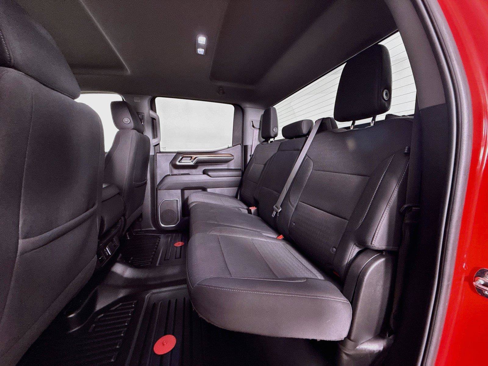 Used 2023 Chevrolet Silverado 1500 LT AWD/4WD image 25