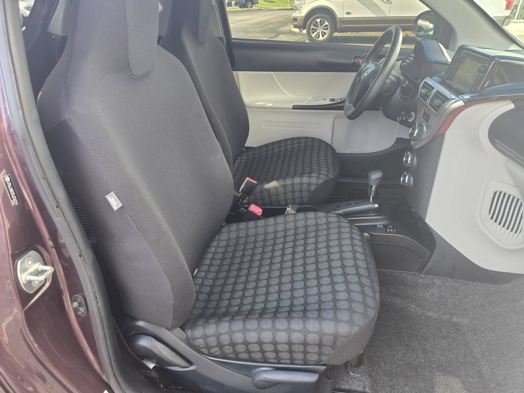 Used 2013 Scion iQ FWD image 28