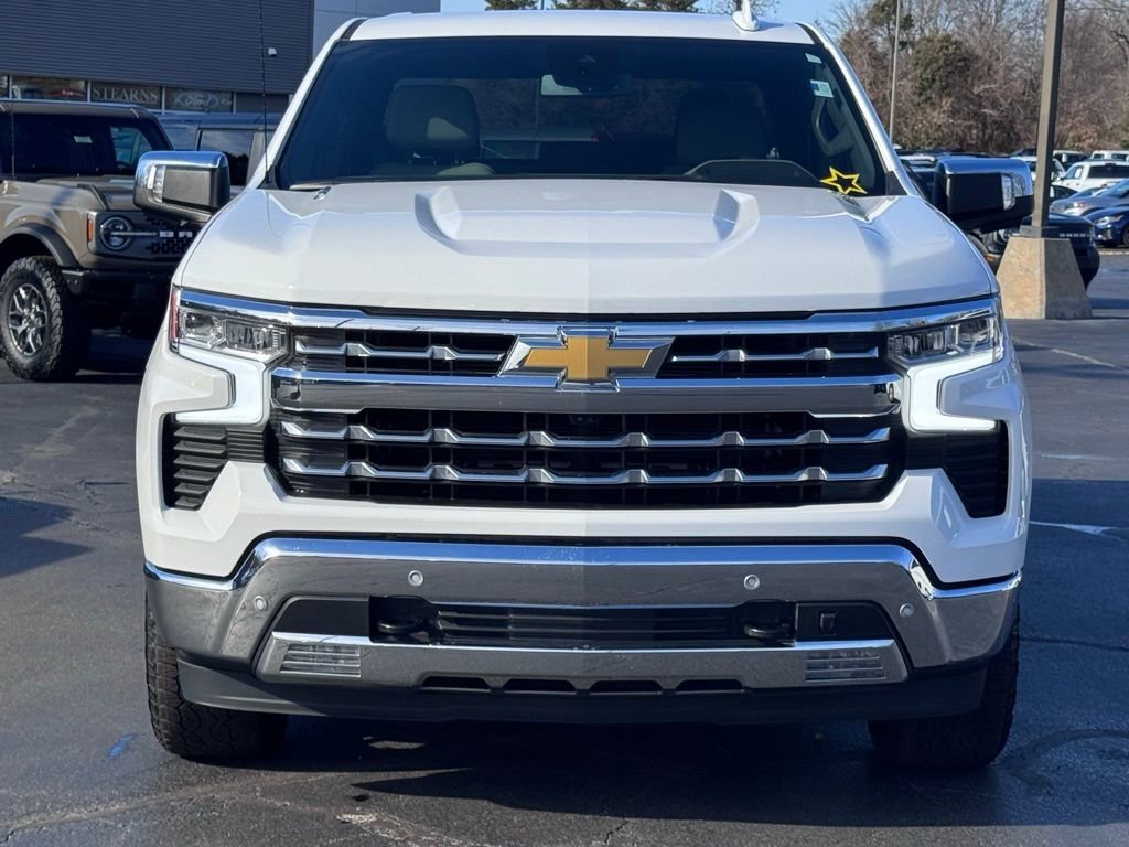 Used 2024 Chevrolet Silverado 1500 LTZ image 16