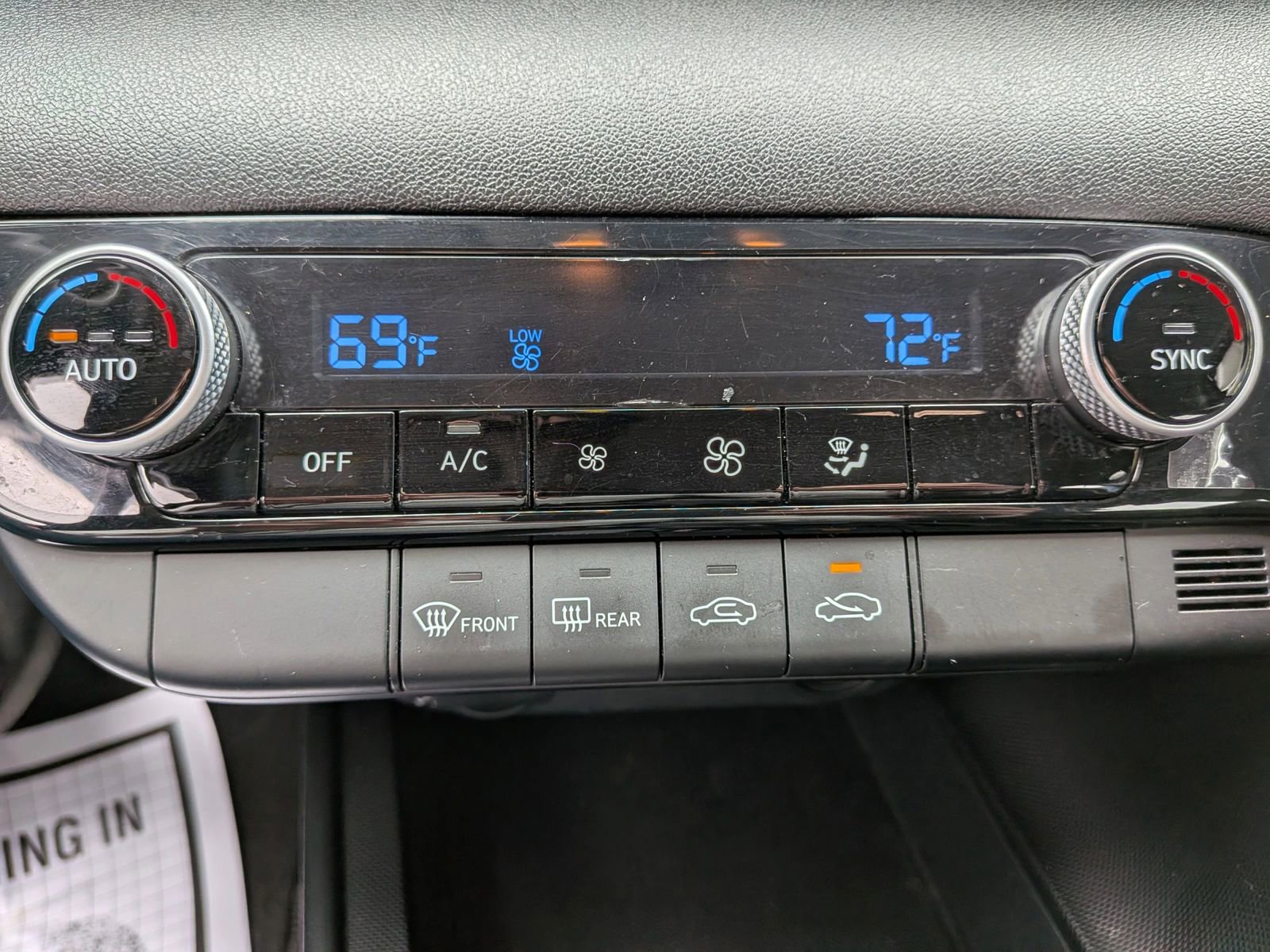 Used 2021 Hyundai Elantra SEL image 43