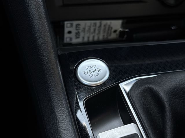 New 2026 Volkswagen Taos SE FWD image 16