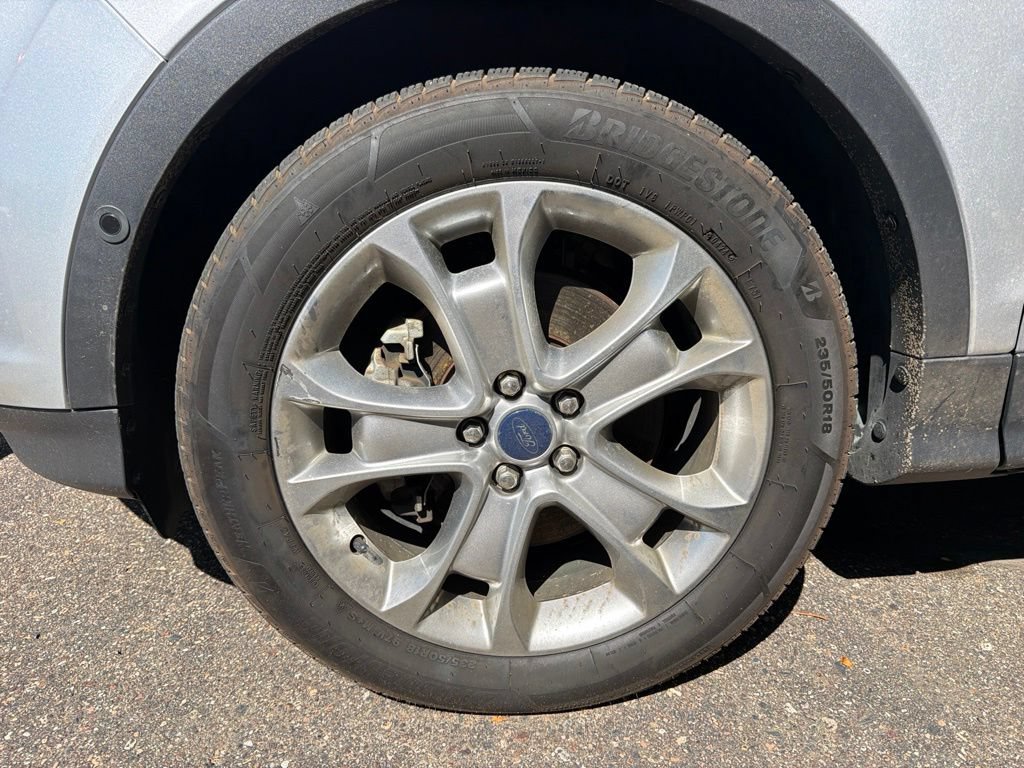 Used 2016 Ford Escape Titanium w/ Equipment Group 301A AWD/4WD image 5