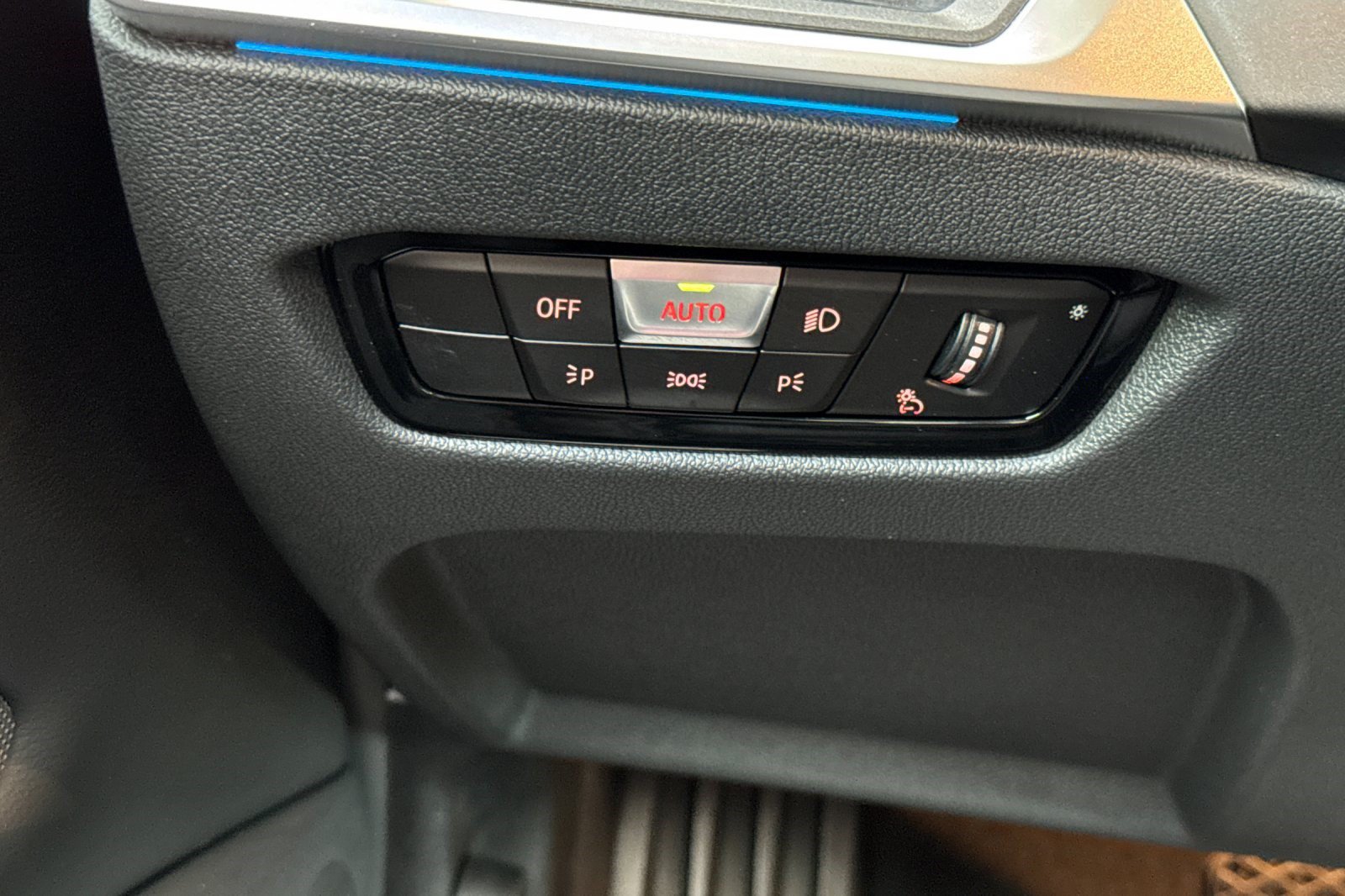 Certified 2023 BMW i4 eDrive40 w/ Premium Package RWD image 37