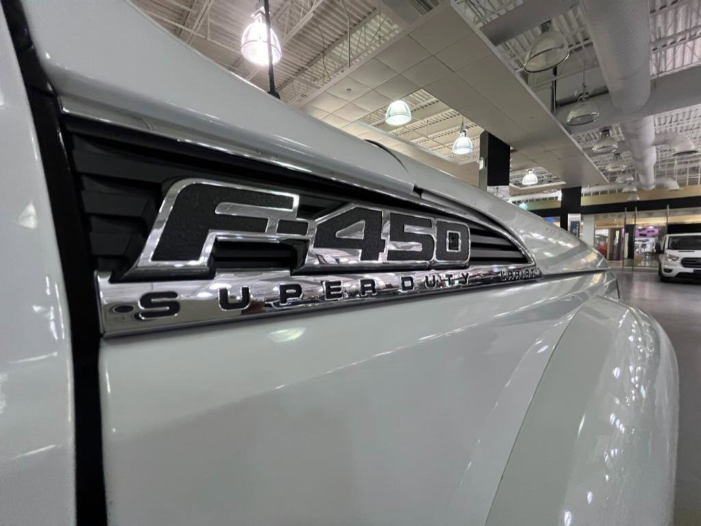 Used 2016 Ford F450 Lariat w/ Lariat Chrome Package AWD/4WD image 7