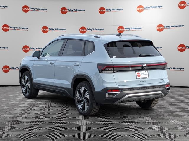 New 2026 Volkswagen Taos SE image 7