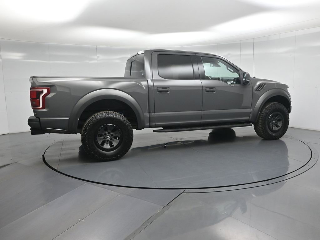 Certified 2018 Ford F150 Raptor w/ Equipment Group 802A Luxury AWD/4WD image 28