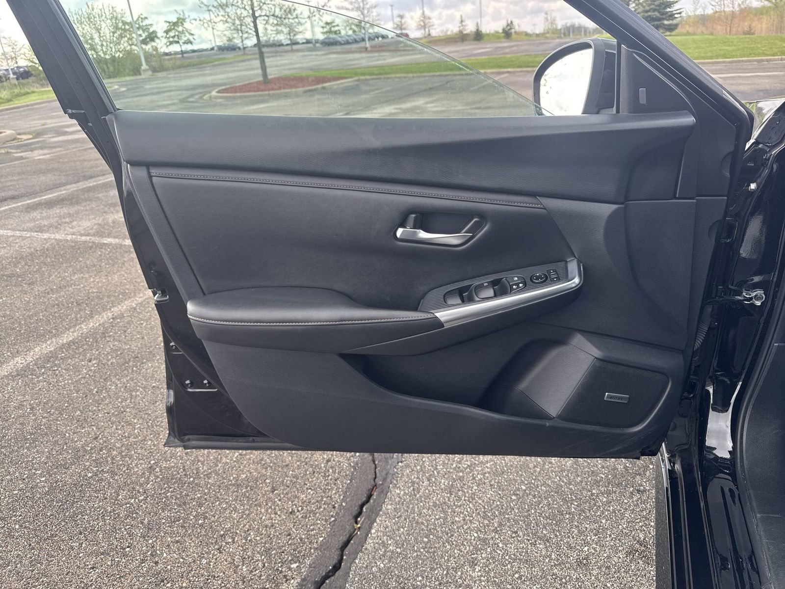 Certified 2023 Nissan Sentra SR w/ SR Premium Package FWD image 27