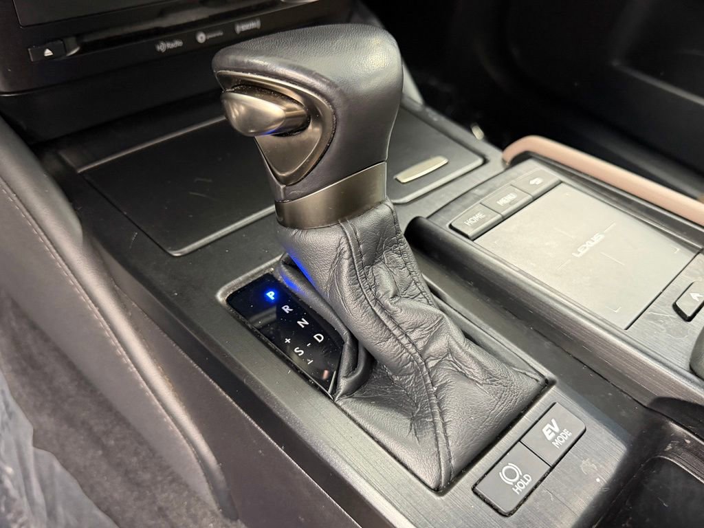 Used 2022 Lexus ES 300h FWD image 31