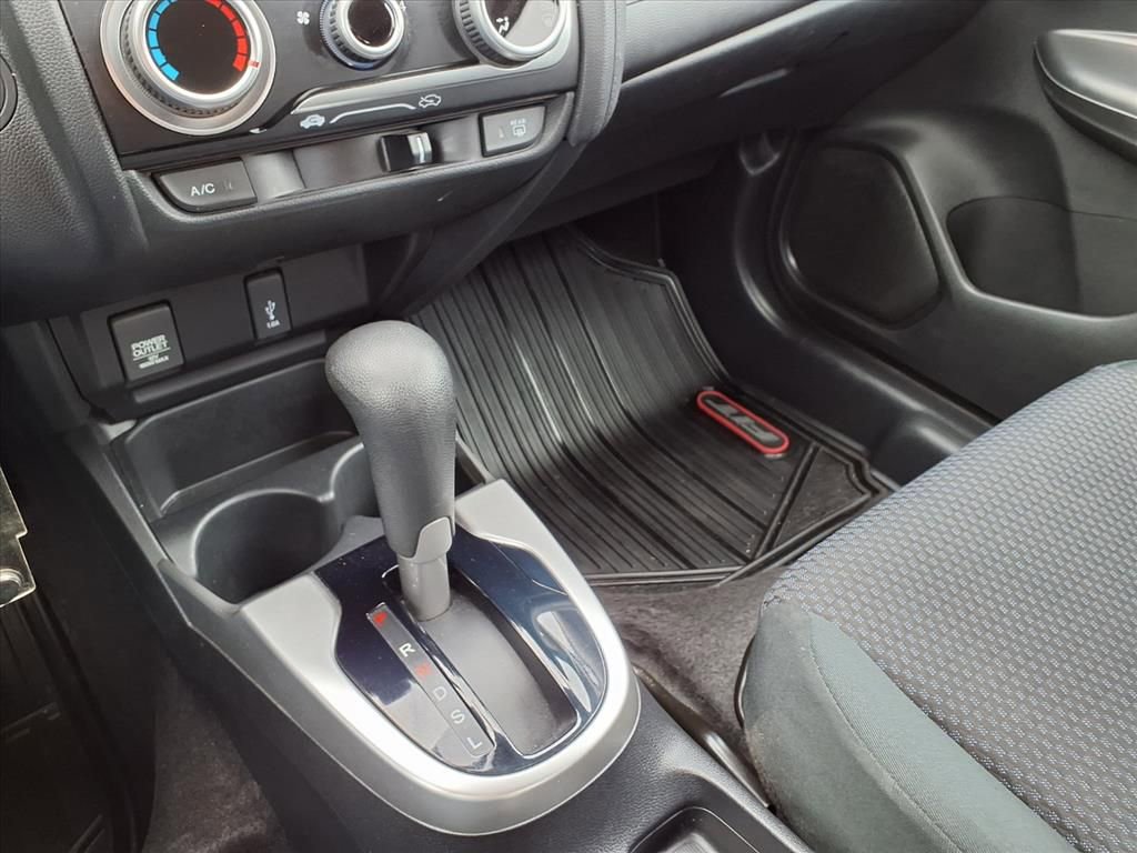 Used 2020 Honda Fit LX image 25