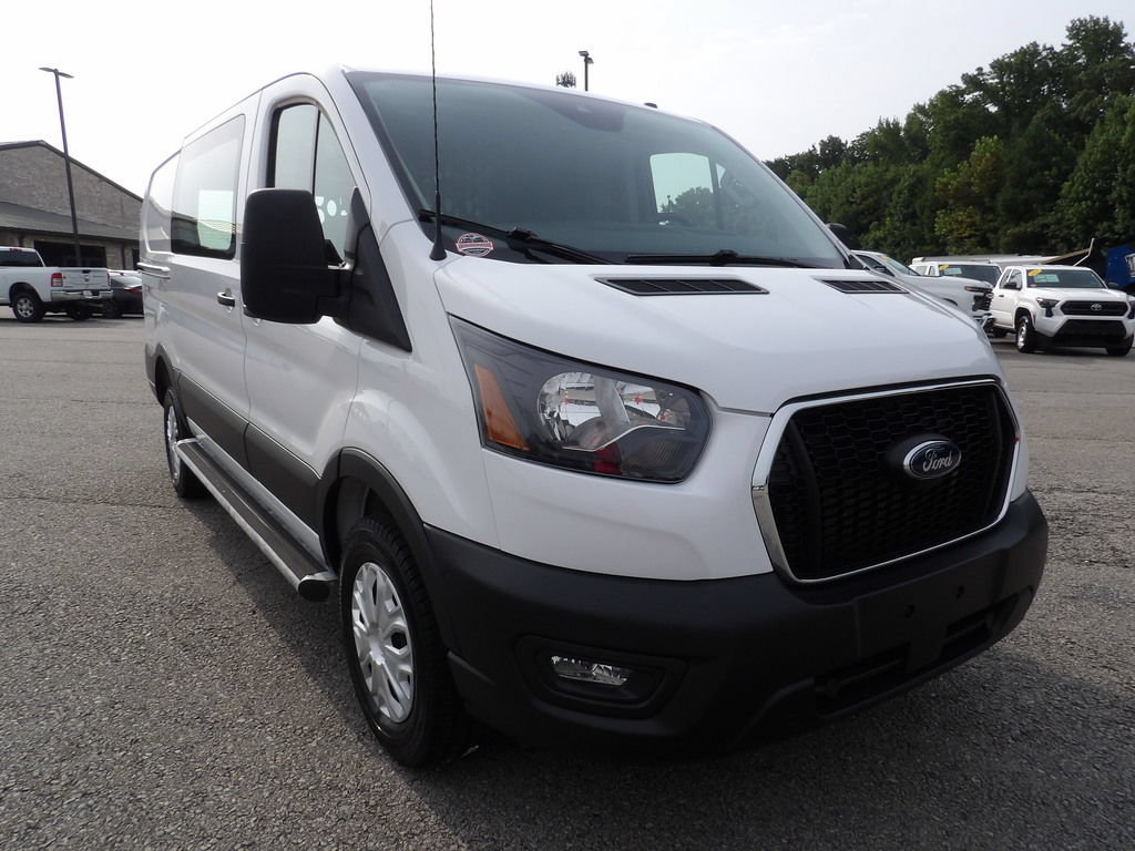 Used 2025 Ford Transit 250 Low Roof w/ Exterior Upgrade Package RWD image 11