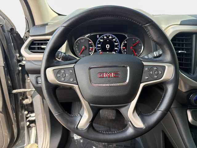 Used 2021 GMC Acadia Denali w/ Denali Technology Package FWD image 26