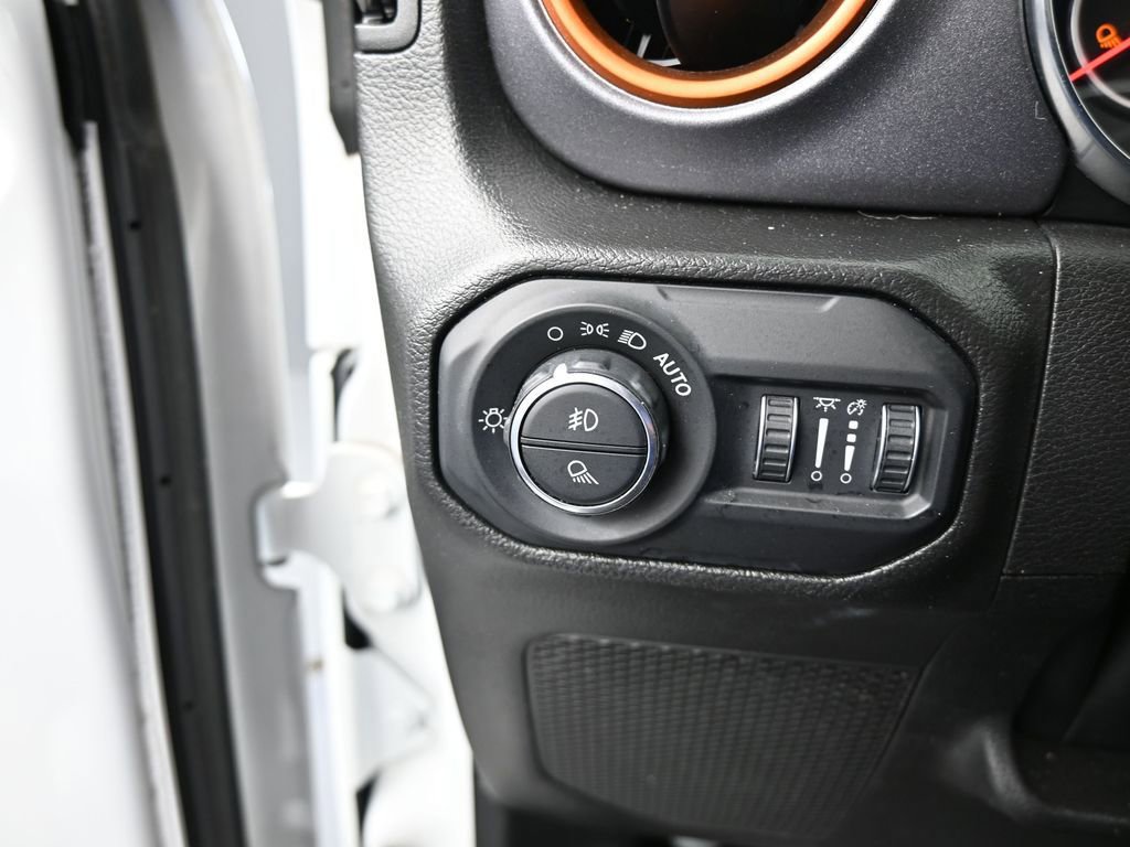 Used 2022 Jeep Gladiator Mojave w/ LED Lighting Group image 31