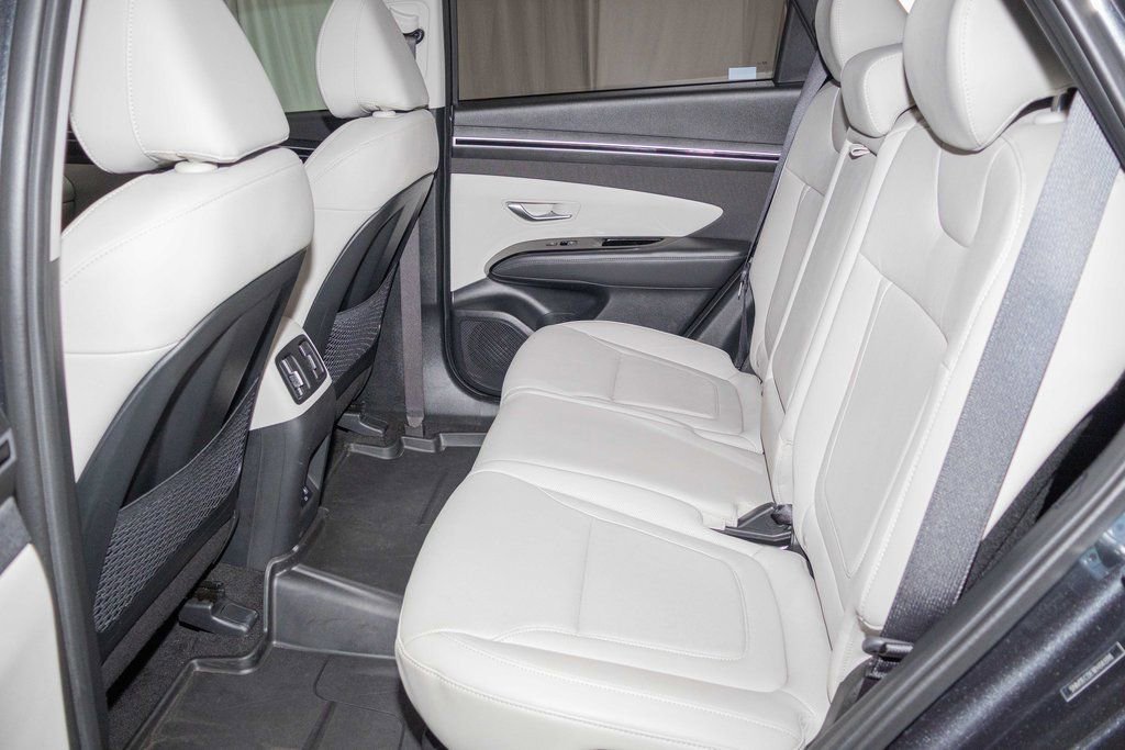 Used 2024 Hyundai Tucson Limited image 13