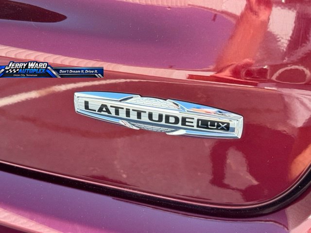 Used 2022 Jeep Compass Latitude AWD/4WD image 7