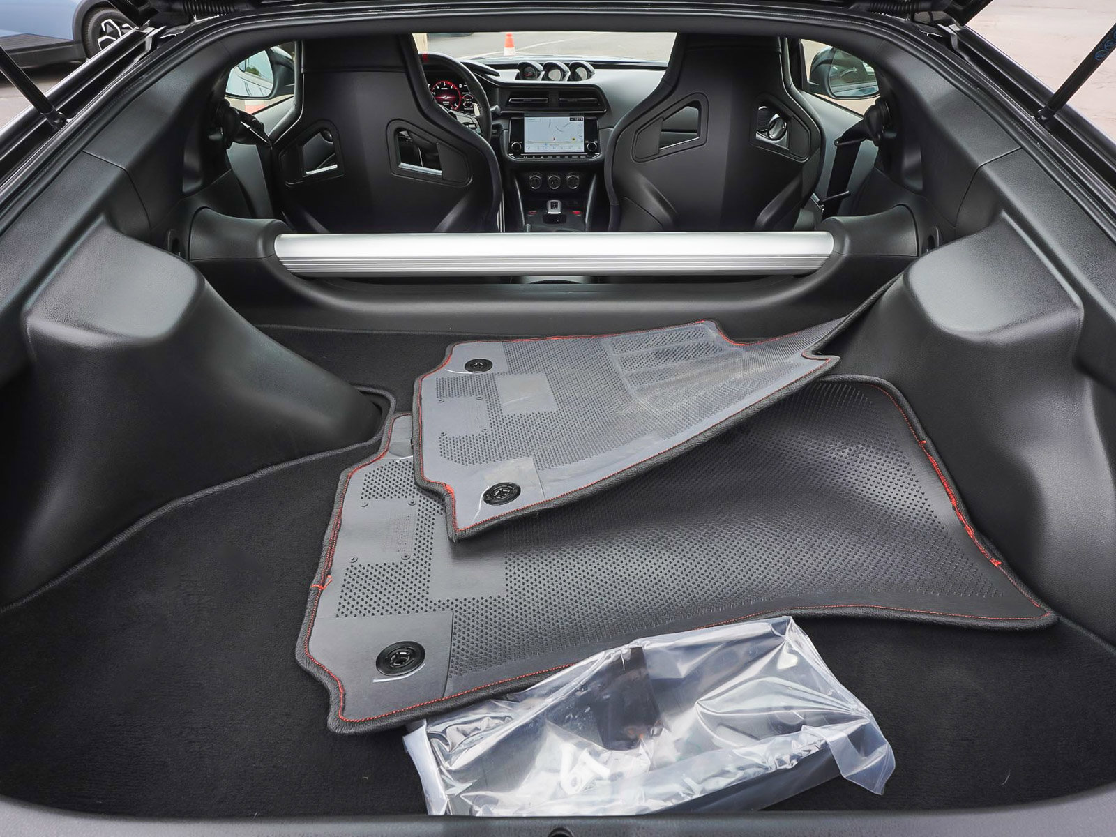 Used 2025 Nissan Z NISMO w/ Floor Mat Package RWD image 35