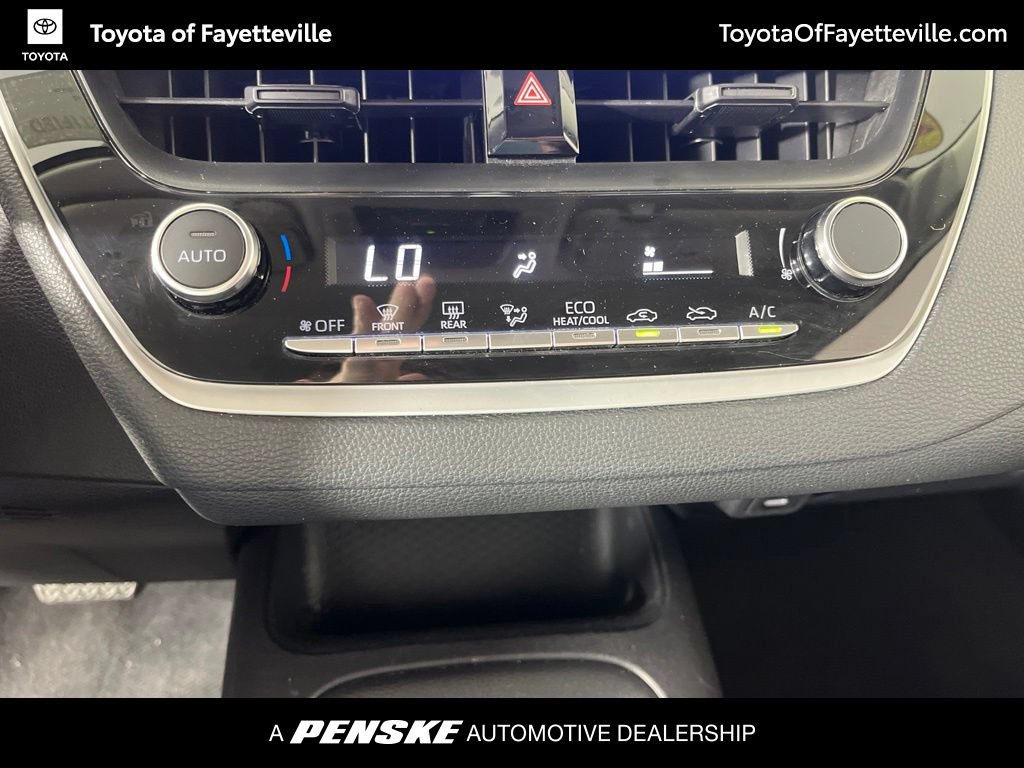 Certified 2025 Toyota Corolla LE FWD image 33