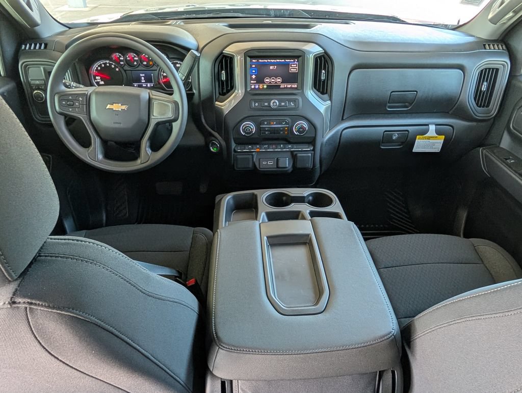 New 2026 Chevrolet Silverado 1500 Custom w/ LPO, Dark Essentials Package RWD image 5