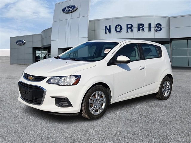 Used 2020 Chevrolet Sonic LT image 3