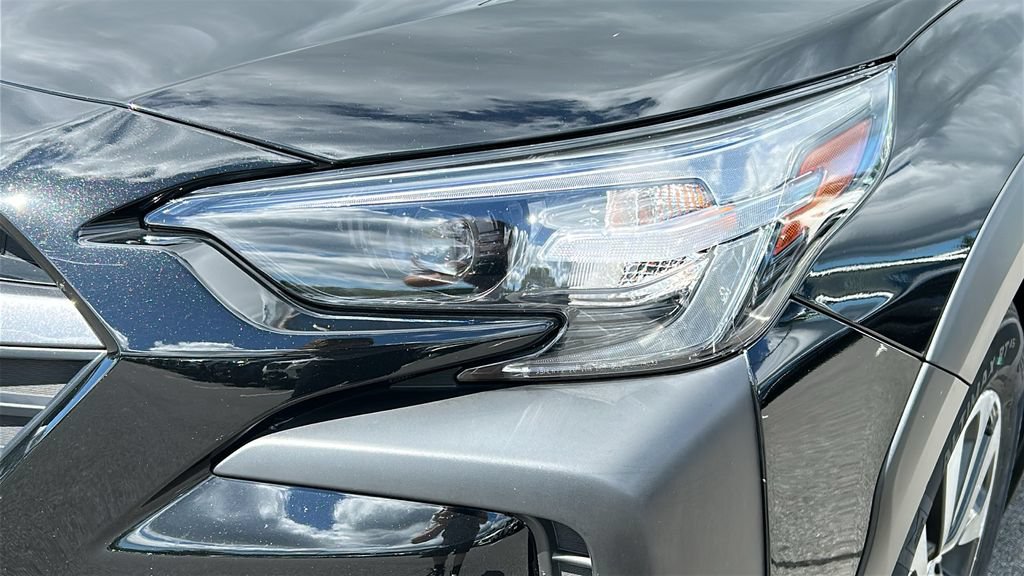 Certified 2023 Subaru Outback Premium AWD/4WD image 7