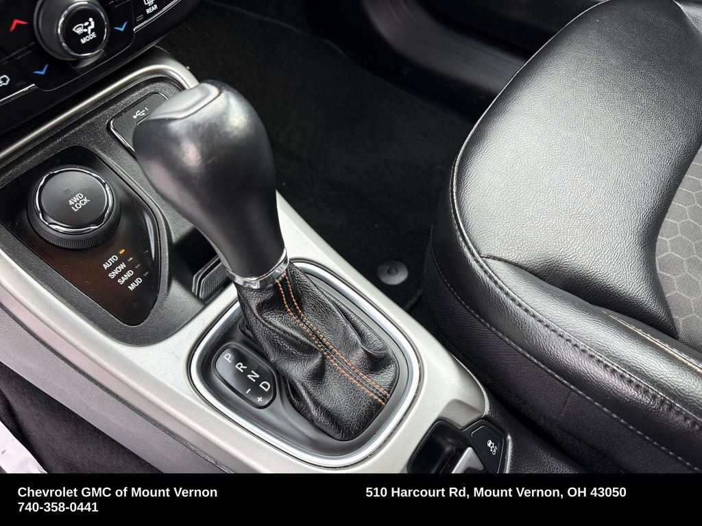 Used 2019 Jeep Compass Latitude AWD/4WD image 28