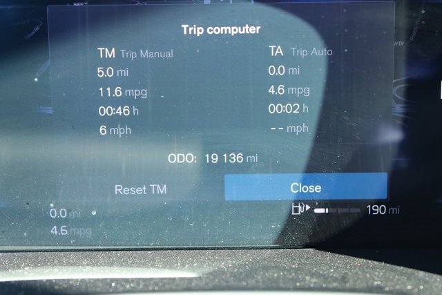 Used 2025 Volvo XC60 B5 Plus image 28