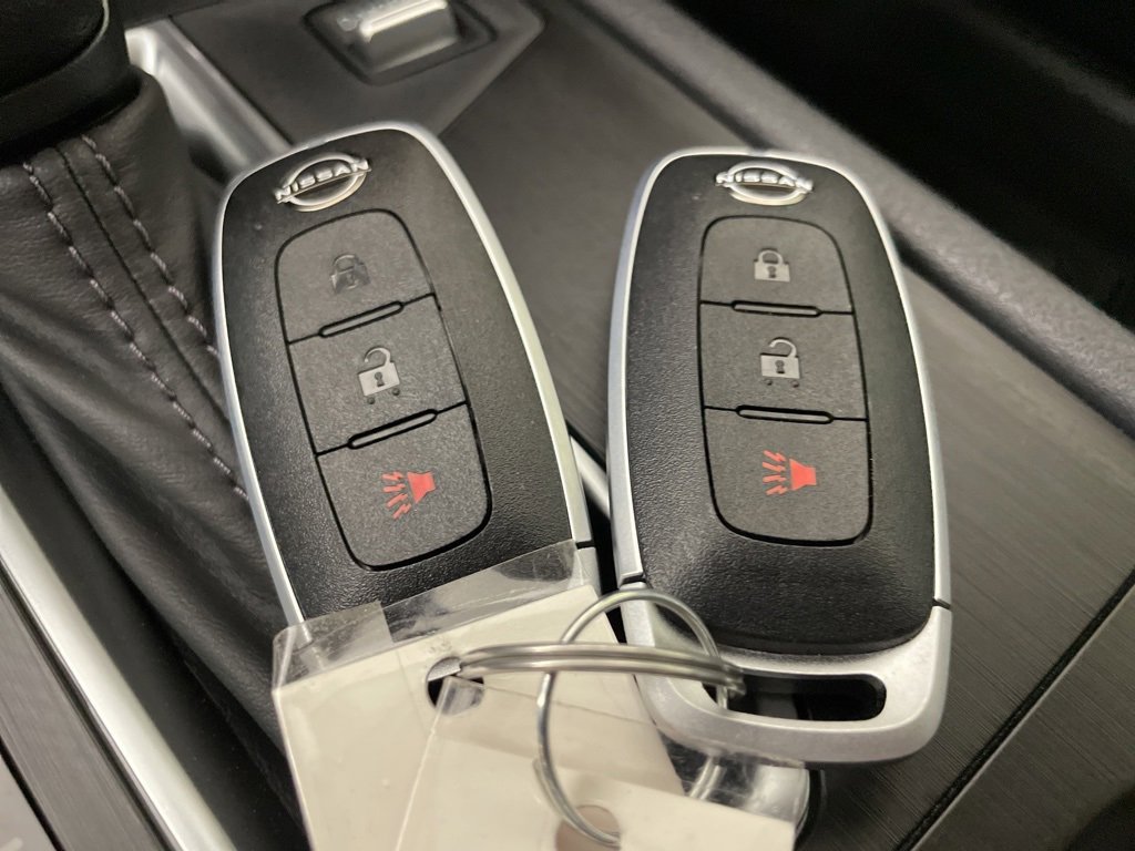 New 2025 Nissan Kicks SV image 32
