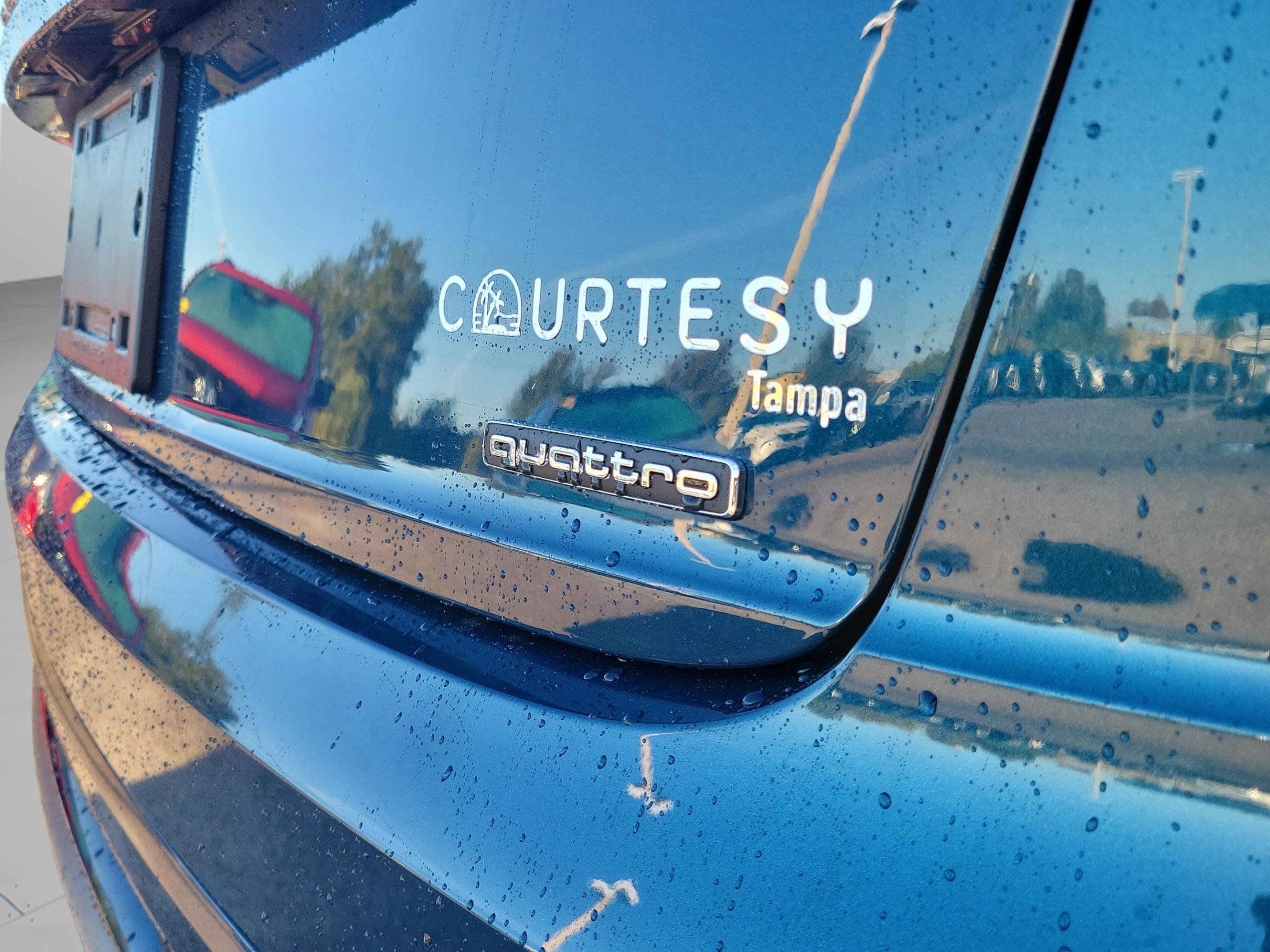 Used 2020 Audi Q8 Prestige image 29